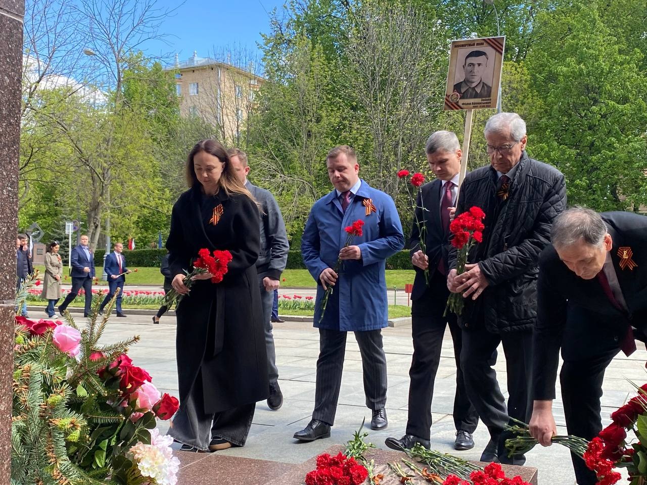 Руководители ВКП отдали дань памяти сотрудникам профсоюзов, павших в Великой Отечественной войне