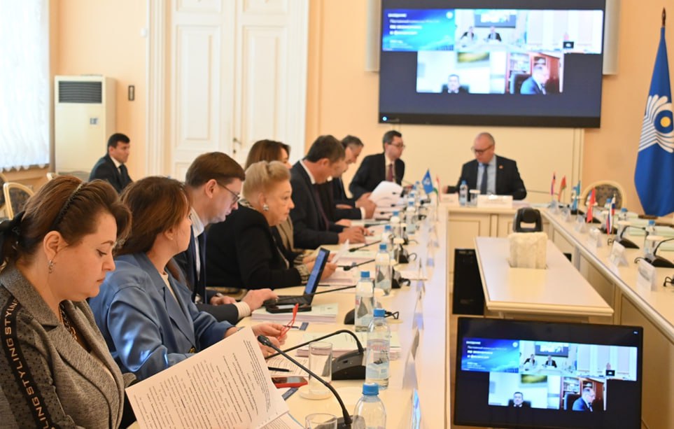 Protection for Taxi Drivers, Couriers, and Freelancers: The General Confederation of Trade Unions Supports the Adoption of the CIS Model Law "On Platform Employment"